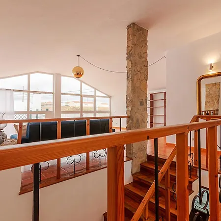 Marmeleira House Terrace * Carregado
