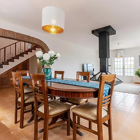 Holiday home Marmeleira House Terrace